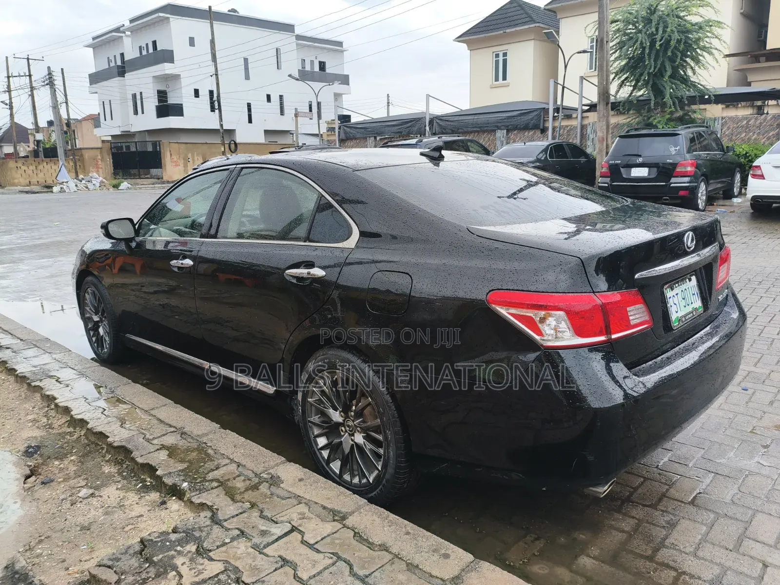 Lexus ES 350 2011 Black