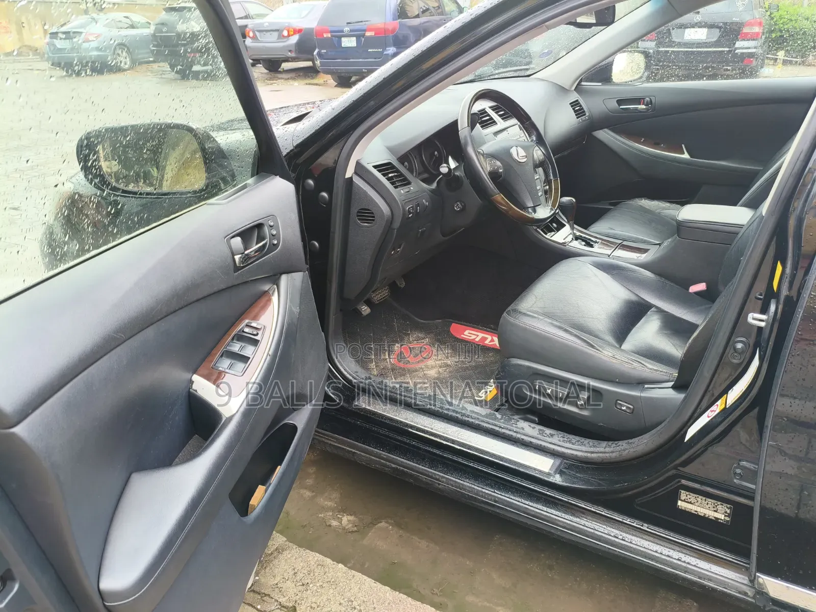 Lexus ES 350 2011 Black