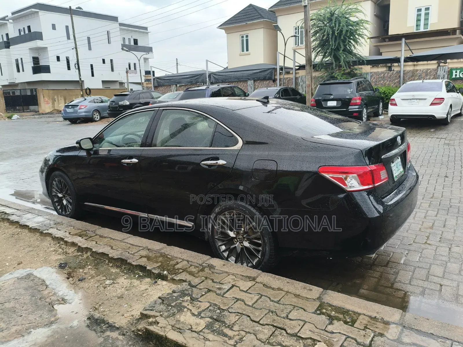 Lexus ES 350 2011 Black