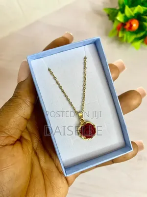 Dainty Necklace