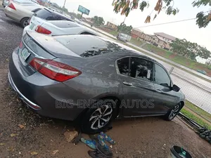 Honda Accord EX 4dr Sedan FWD (2.4L 4cyl 2A) 2016 Gray
