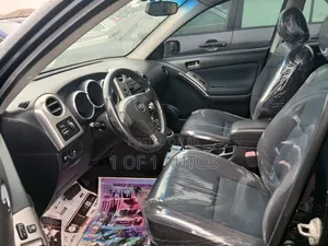 Toyota Matrix Hatchback FWD (1.8L 4cyl 5M) 2005 Black