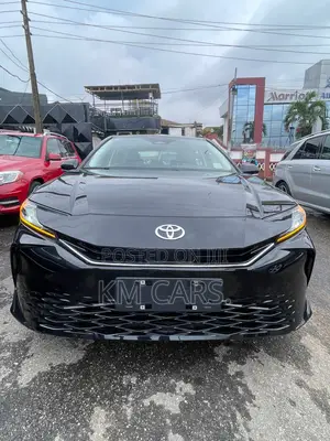 Toyota Camry SE 2025 Black