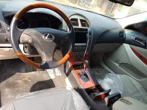 Lexus ES 350 2010 Gray