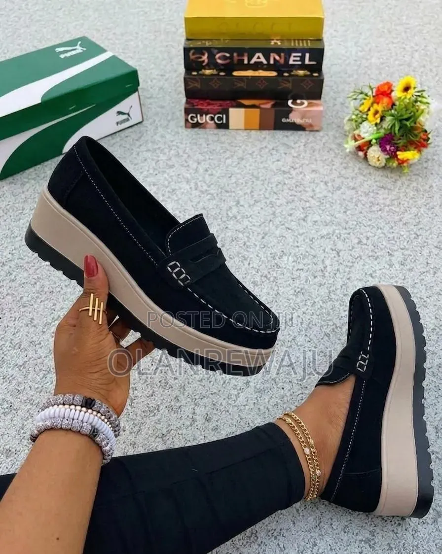 Casual Shoe