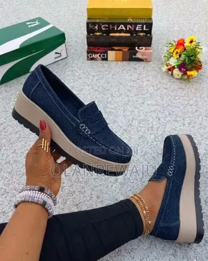 Casual Shoe