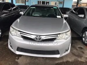 Toyota Camry 2013 Silver