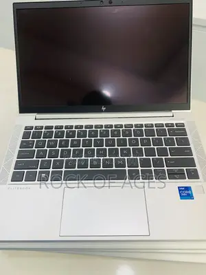 Laptop HP EliteBook 830 G8 16GB Intel Core i7 SSD 512GB