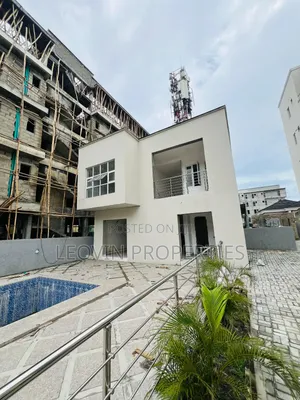 2bdrm Apartment in Ikate Luxury, Lekki Expressway for sale