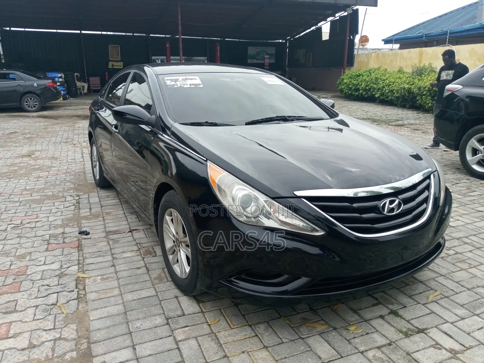 Hyundai Sonata 2011 Black