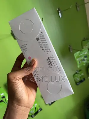 Apple Iwatch 8 45mm Dubai Version