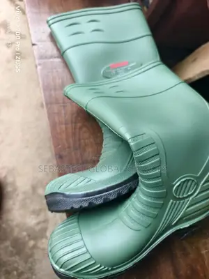 Trucker Rain Boot