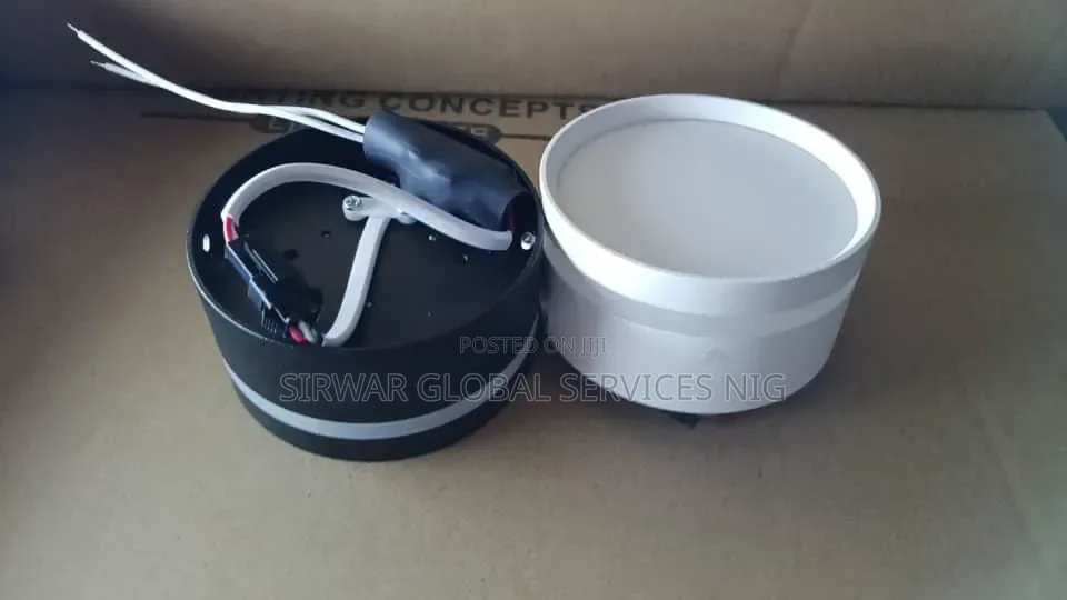 Led Cantilever Down Light Black And White