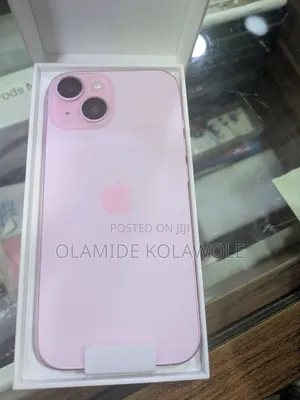 New Apple iPhone 15 128 GB Pink
