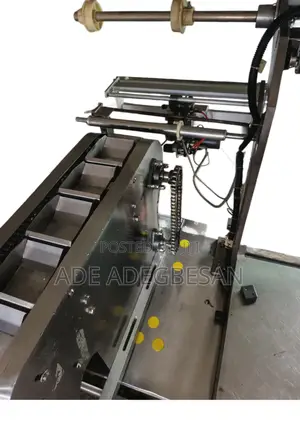 Chain Bucket Machine Flow Wrapping Machine