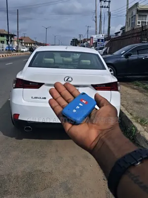 Lexus IS 250 4WD 2015