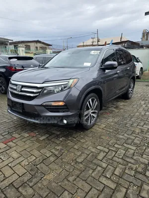 Honda Pilot Elite 4dr AWD (3.5L 6cyl 9A) 2016 Gray
