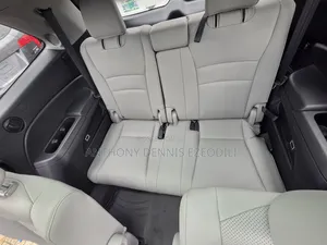 Honda Pilot Elite 4dr AWD (3.5L 6cyl 9A) 2016 Gray