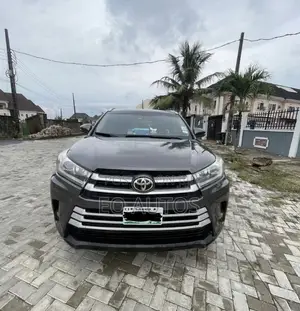 Toyota Highlander 2015 Gray