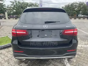Mercedes-Benz GLC-Class 2019 Black