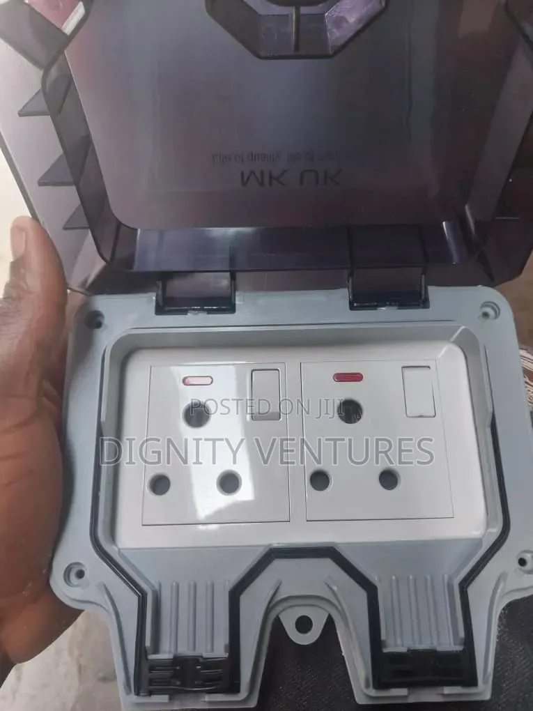 15a Weatherproof Sockets