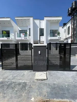 5bdrm Duplex in Ikota for sale