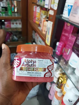 Alpha Arbutin Sugar Scrub