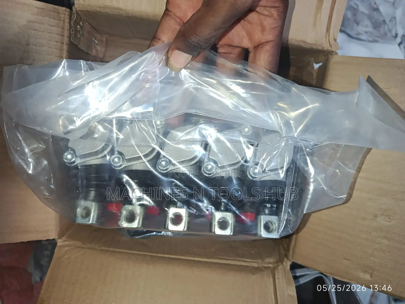 5p40 1⁄2" 5 Spool Hydraulic Control Valve