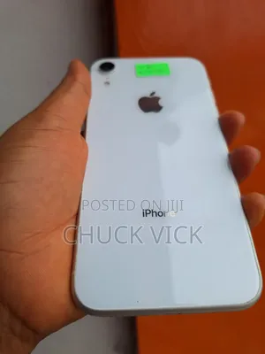 Apple iPhone XR 128 GB White