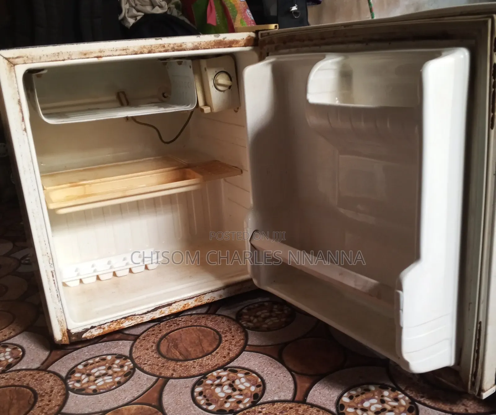 Refrigerator
