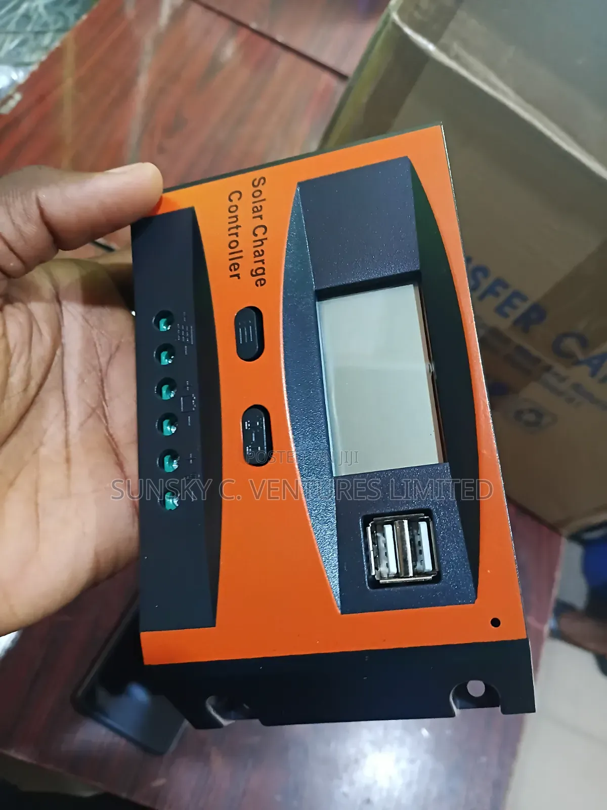 30a PWM Charge Controller
Smart Solar Charging Battery Protection
