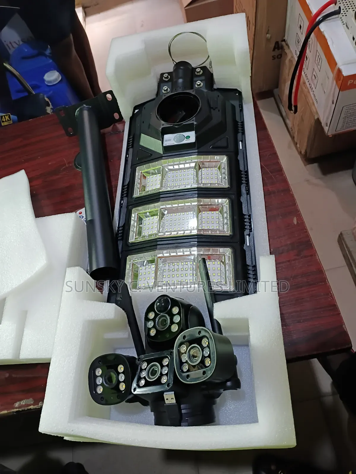 Solar Light With CCTV Camera- 3lens 450watts