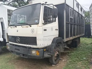 Mercedes-Benz Atego 2005 White