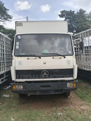Mercedes-Benz Atego 2005 White