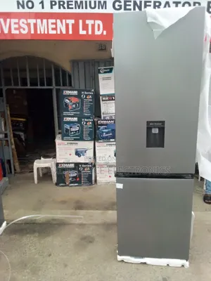 Hisense Fridge With Dispenser 2year Warranty Very Good