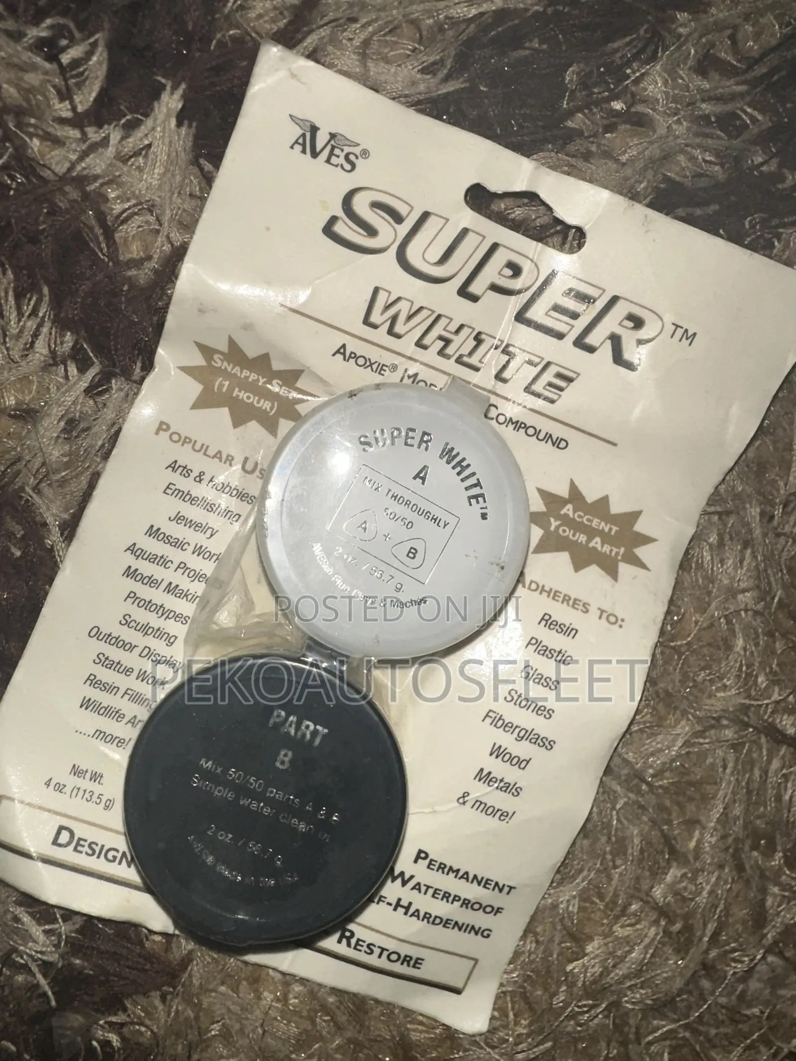 Aves Super White Apoxie Sculpt