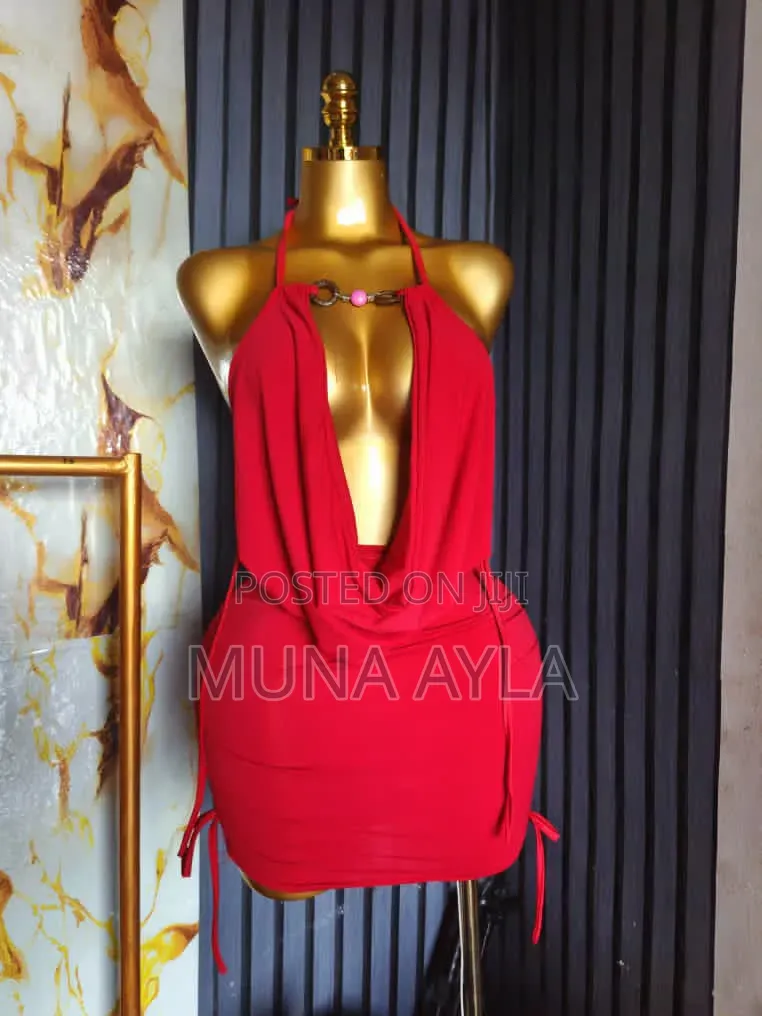 We Sell Quality Basic Tops at Affordable Prices