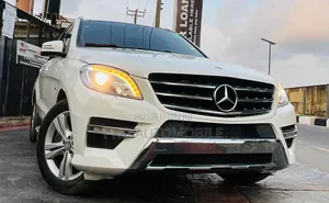 Mercedes-Benz M Class ML350 4MATIC 4dr SUV AWD (3.5L 6cyl 7A) 2014