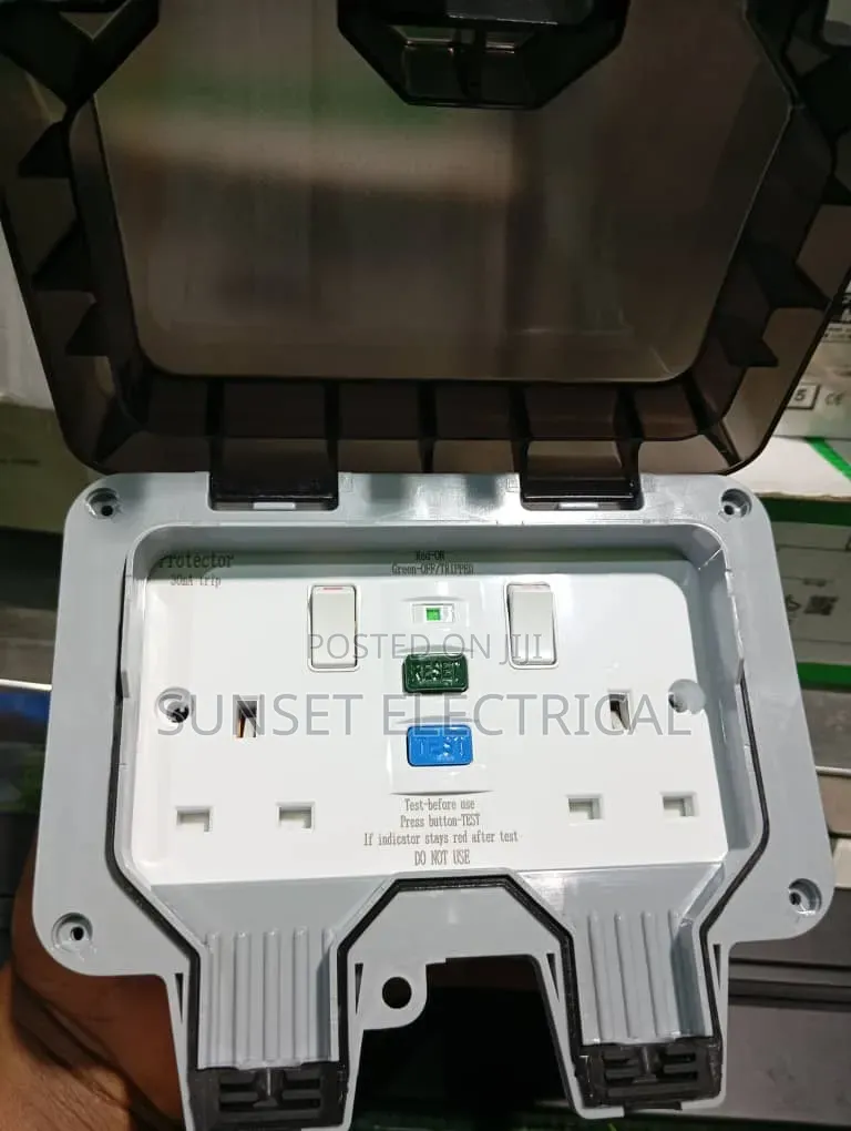 Weather Proof Outdoor Socket