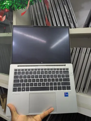 Laptop HP EliteBook 840 G9 16GB Intel Core i7 SSD 512GB