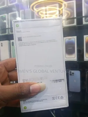 New Apple iPhone 16 128 GB Blue