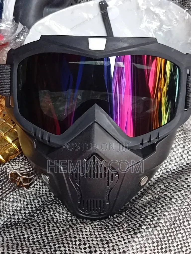 Unique Party Black Mask