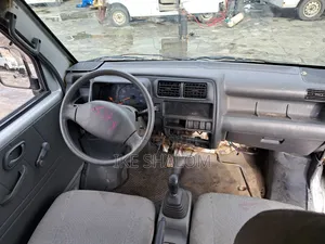 Suzuki Every 2010 Silver