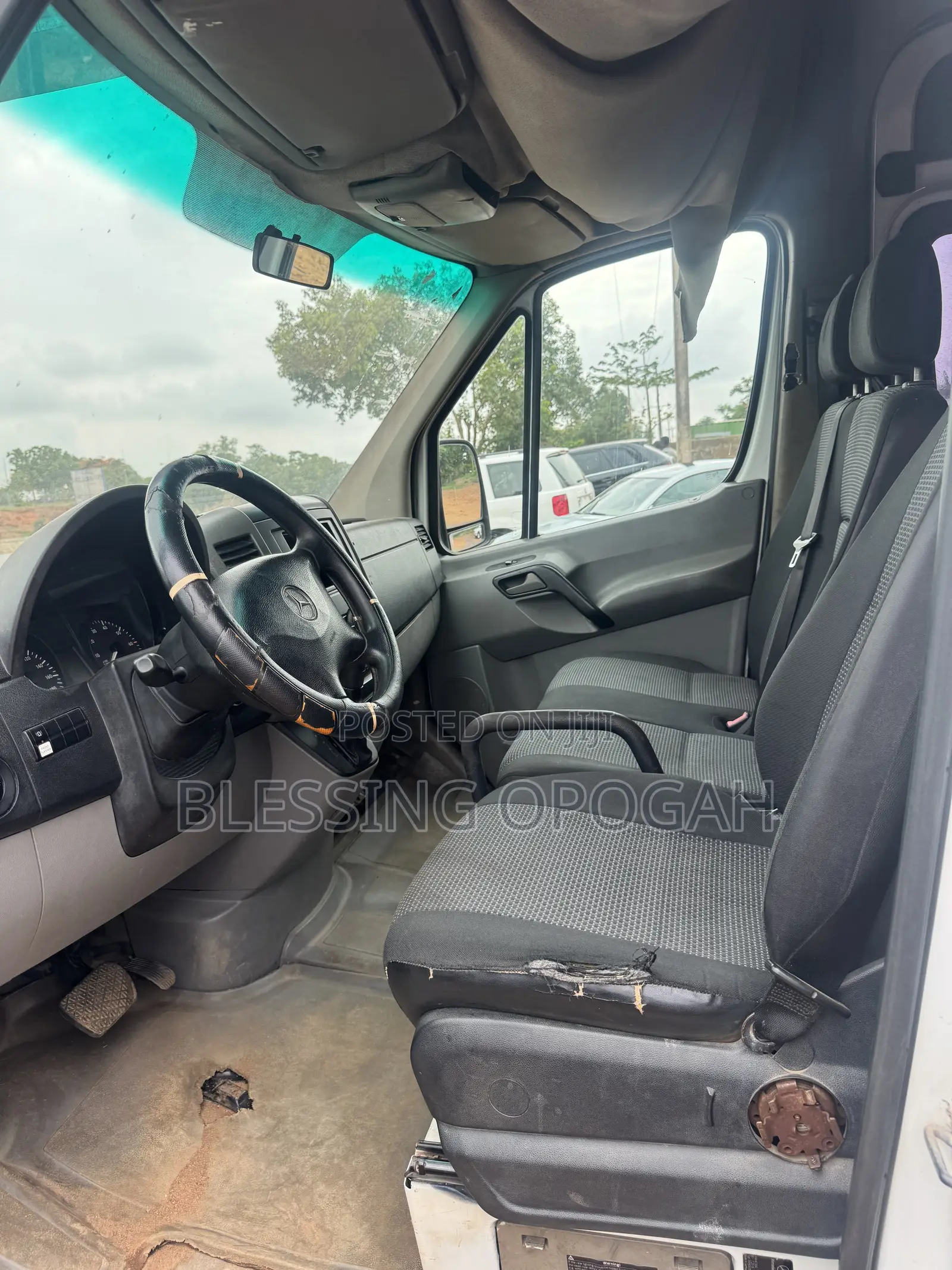 Mercedes-Benz Sprinter 2011 White