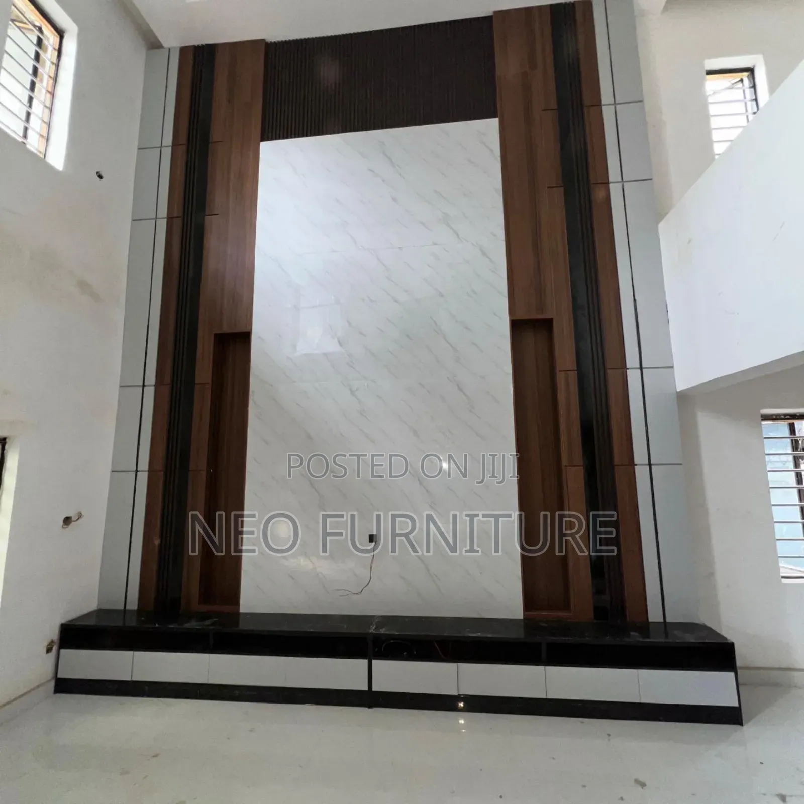 Executive Tv Console 32ft by 18ft