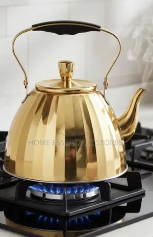 Stainless Steel Kettle - Luxury Gold Whistling Kettle