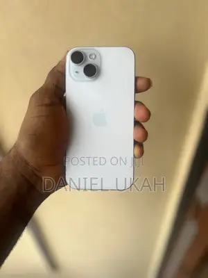 Apple iPhone 15 128 GB White
