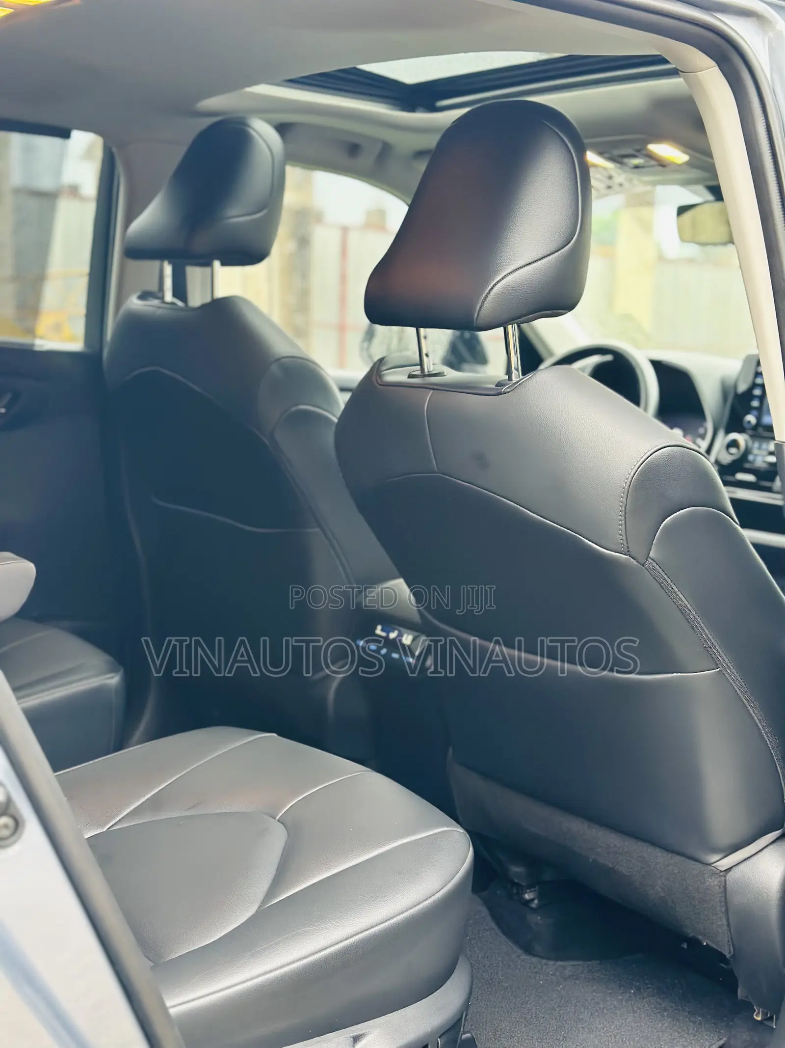 Toyota Highlander 2021 Blue