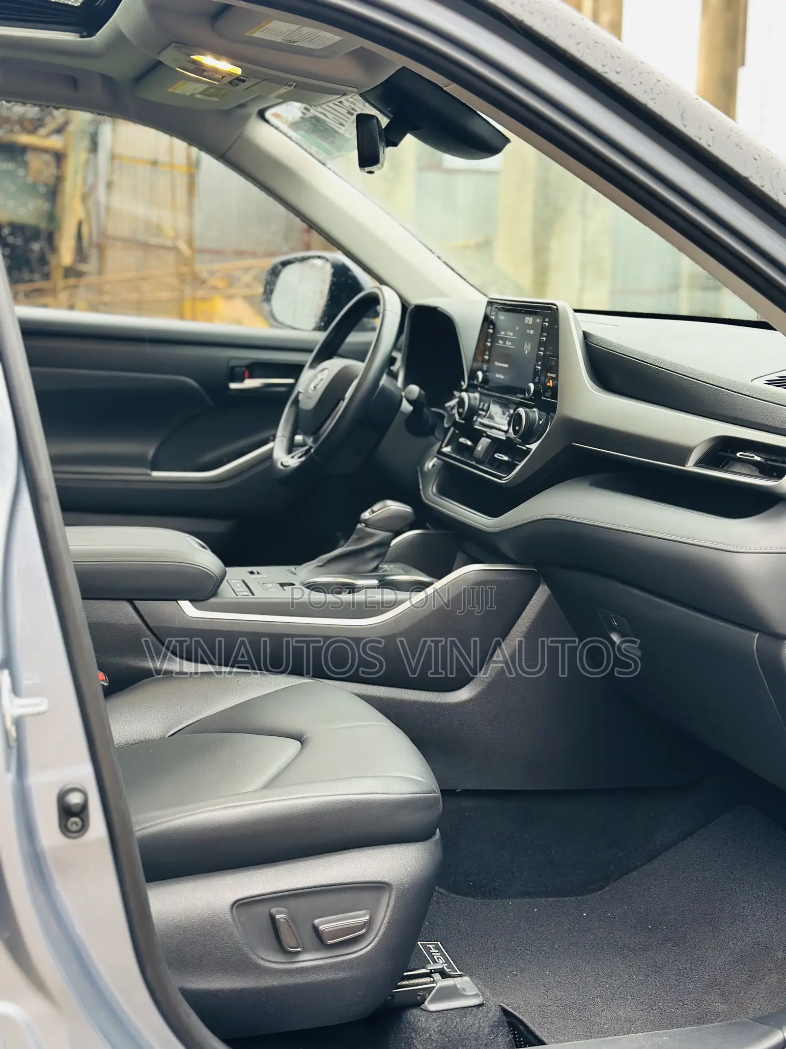 Toyota Highlander 2021 Blue