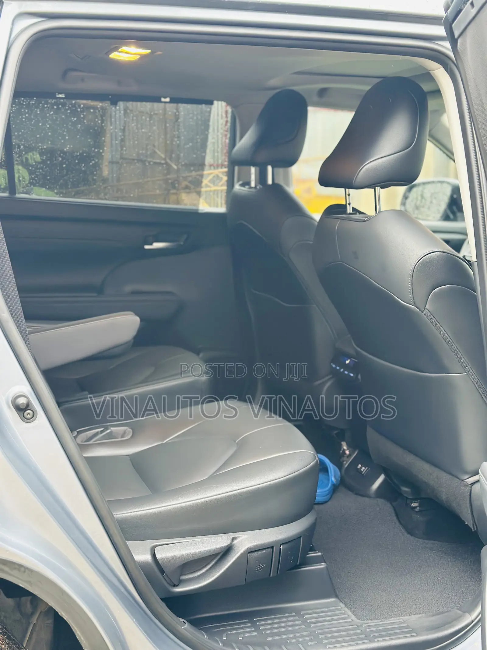 Toyota Highlander 2021 Blue